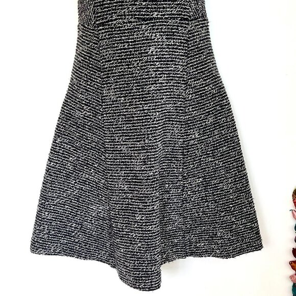 J CREW NAVY BLUE & OFF WHITE TEXTURED STRIPE SLEEVELESS DRESS SIZE 2 - Picture 3 of 9